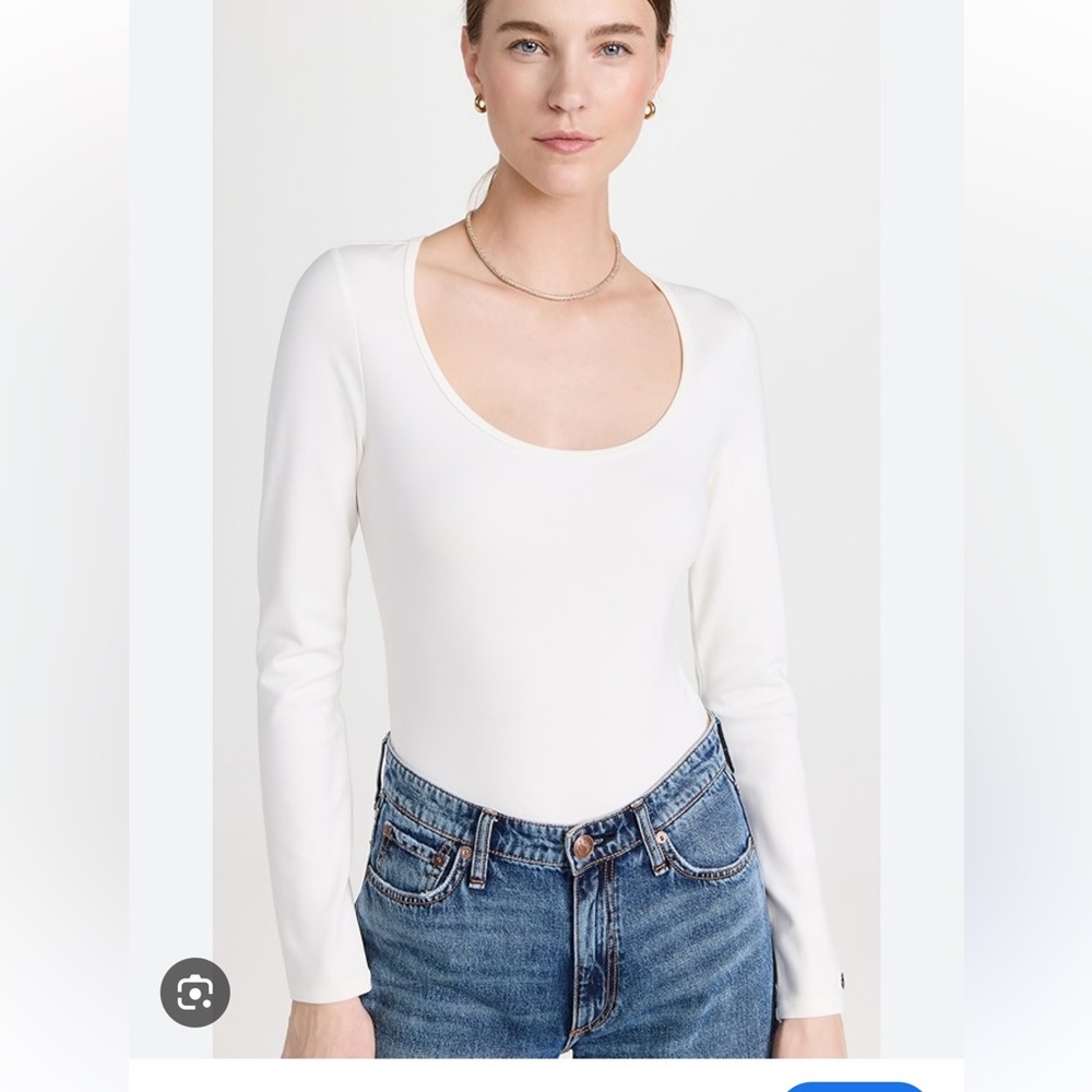 Rag and Bone creamy white long sleeve scoopneck